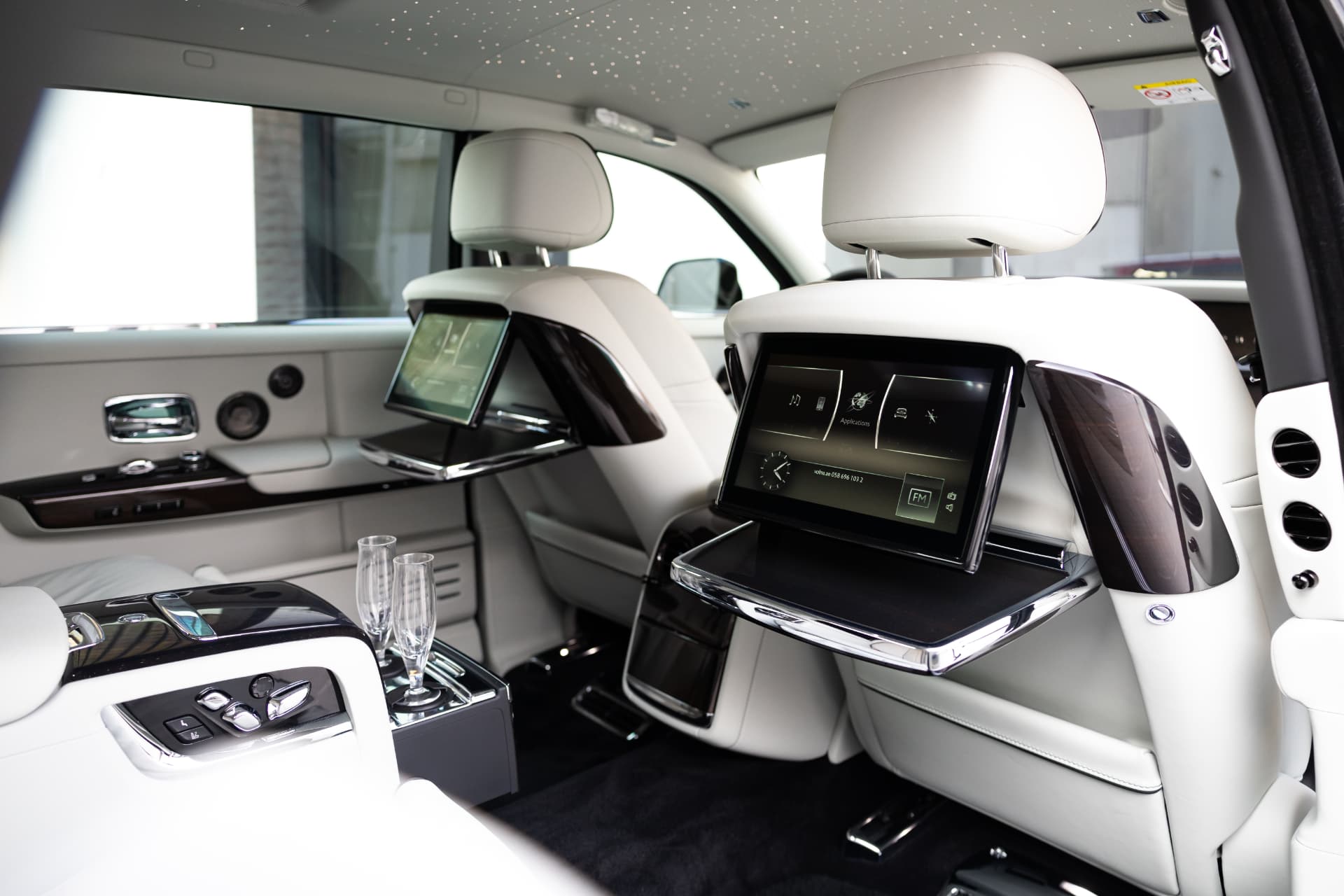 Rolls-Royce Phantom — photo 4
