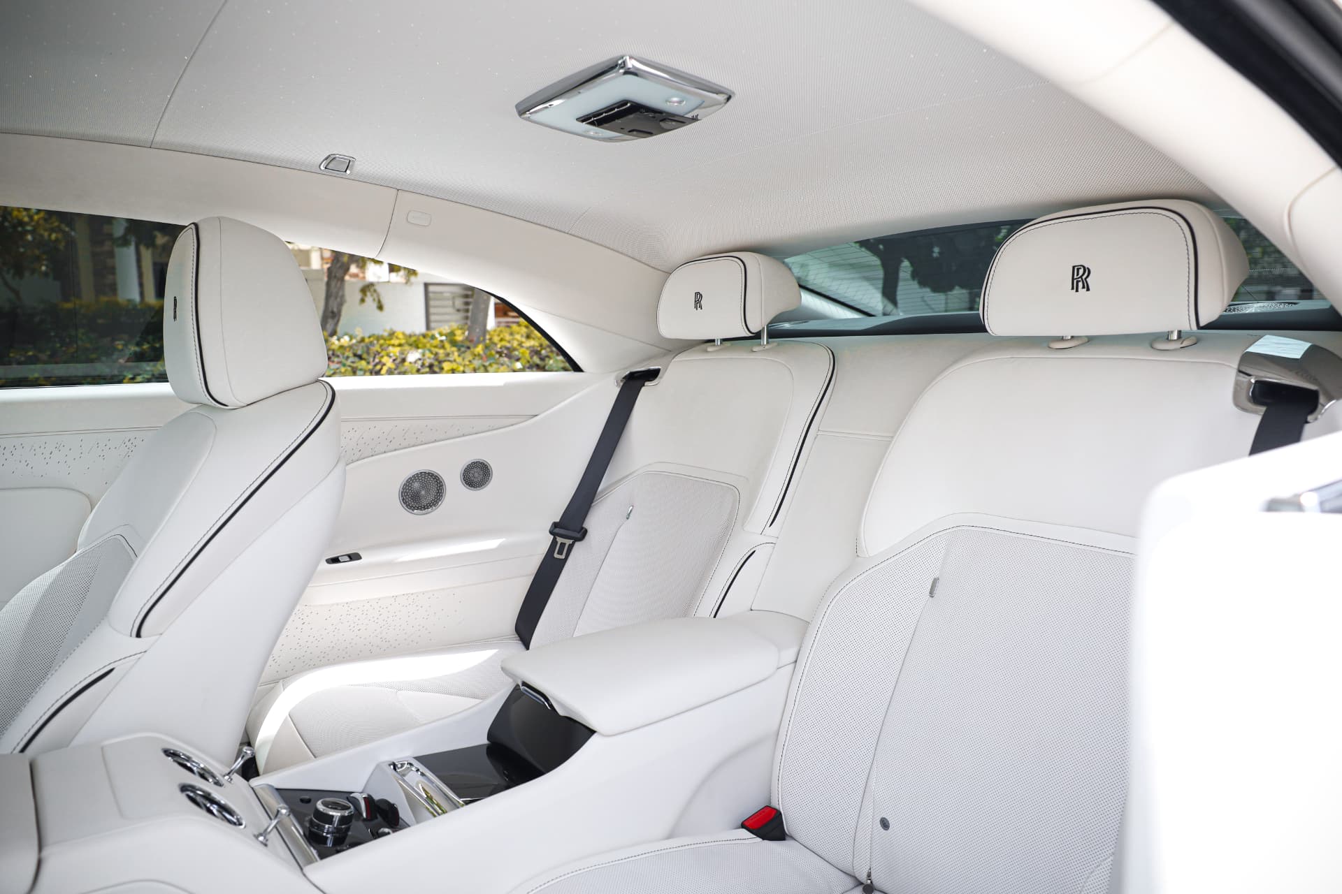 Rolls-Royce Spectre — photo 5