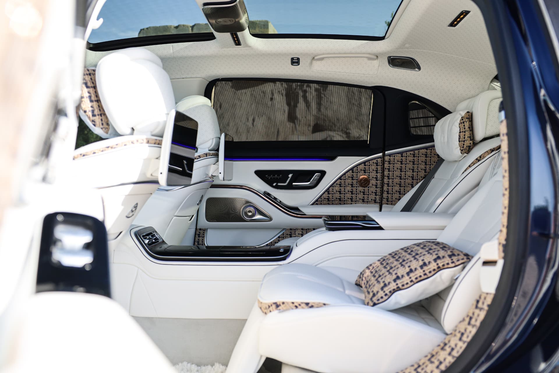 Mercedes-Maybach S680 — photo 4