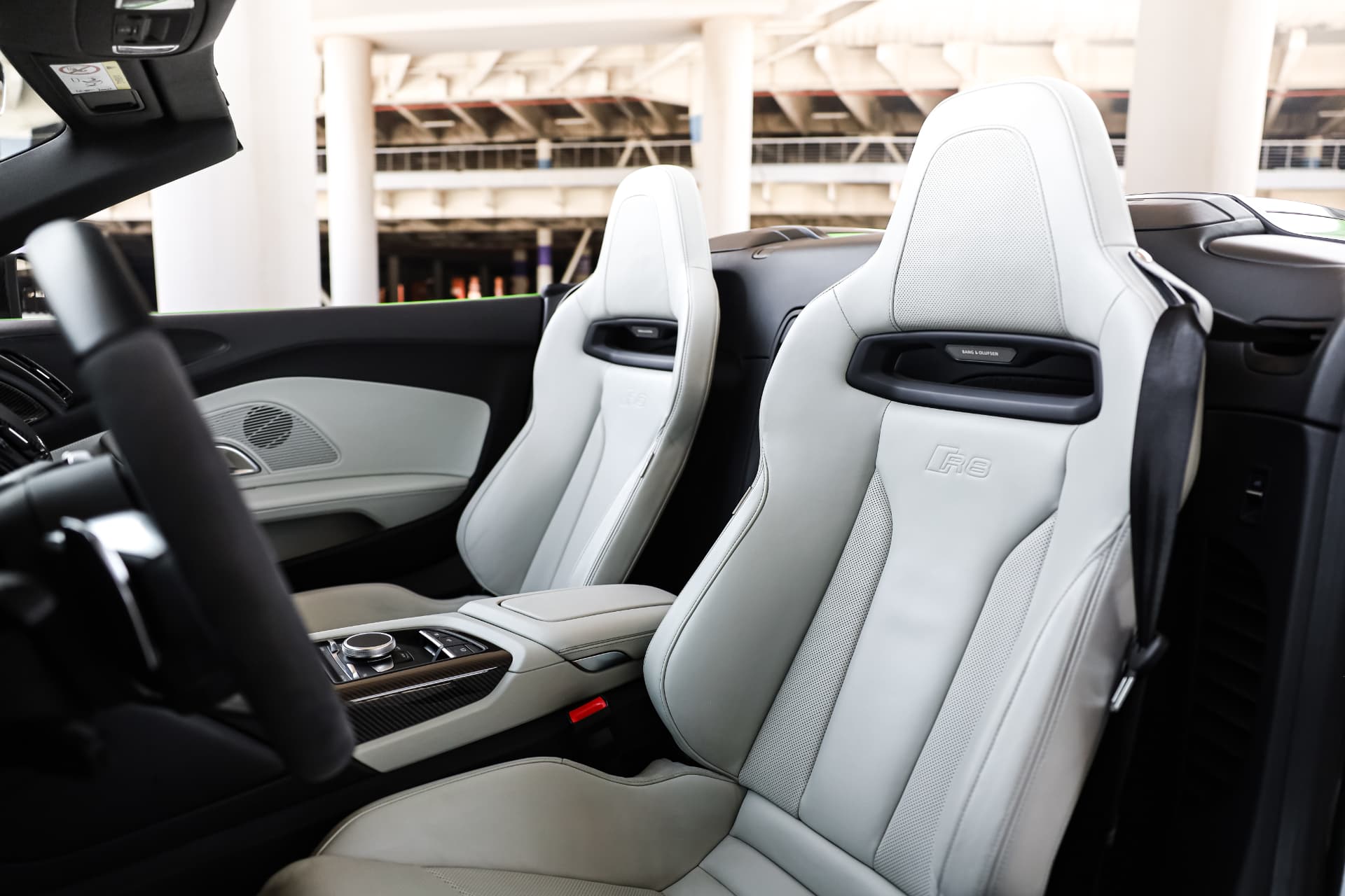 Audi R8 V10 Spider Performance — photo 5
